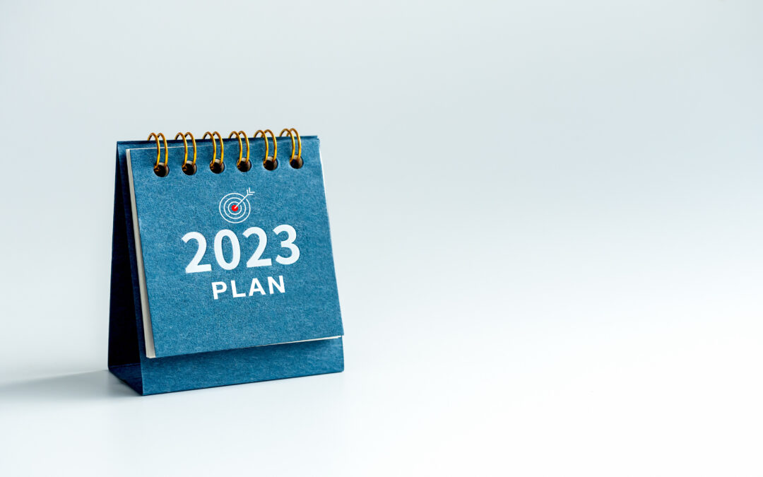 Consejos para ahorrar e invertir este año: los 7 buenos propósitos para 2023
